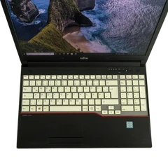 FUJITSU LIFEBOOK E556