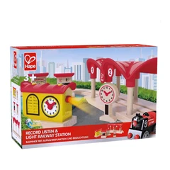 Дървен железопътен комплект, Hape, Запиши, чуй и освети жп гара