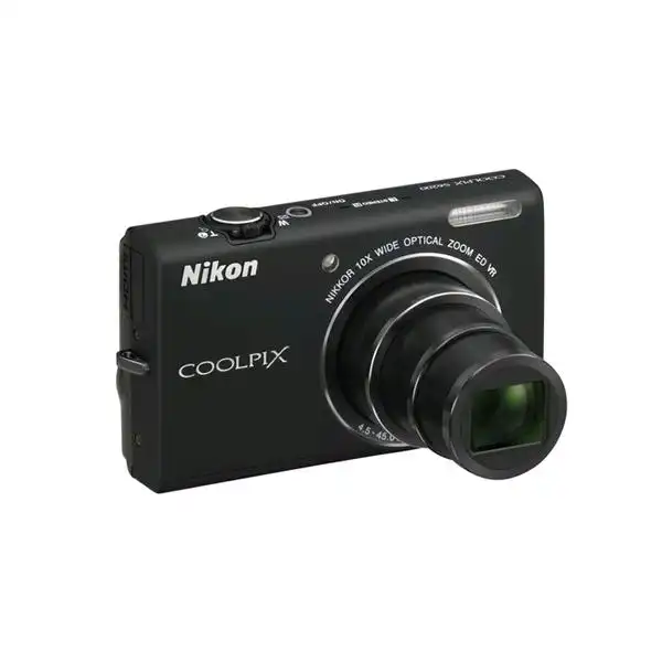 NIKON S6200 BLACK + SD 4GB