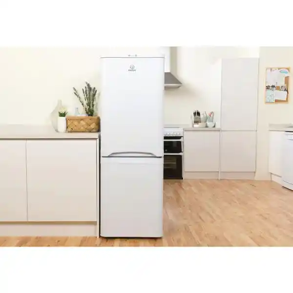 INDESIT NCAA 55W