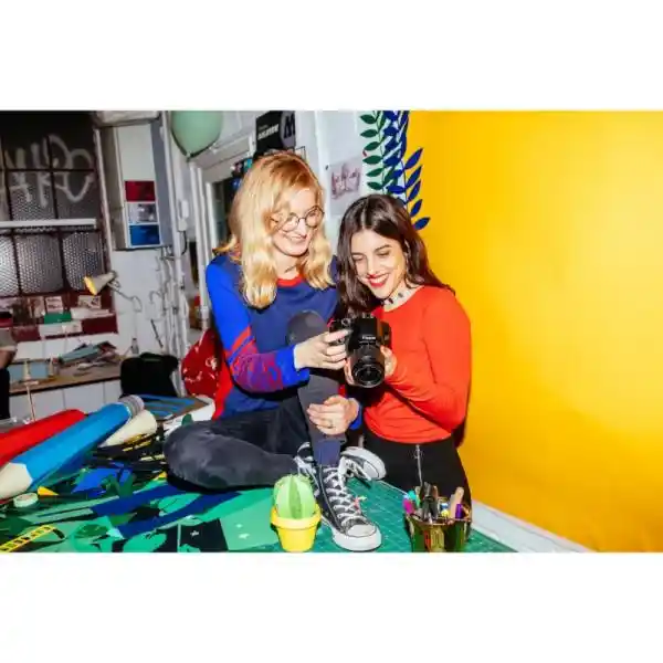 CANON EOS 4000D EF-S 18-55+75-300 SEE