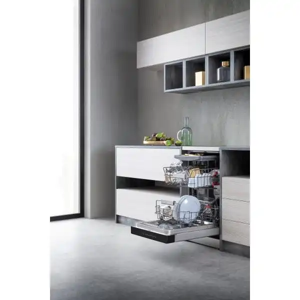 WHIRLPOOL WSFO 3O23 PF X