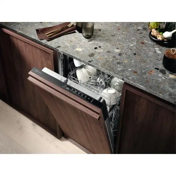 ELECTROLUX EEA12100L С АВТОМАТИЧНО ОТВАРЯНЕ НА ВРАТАТА