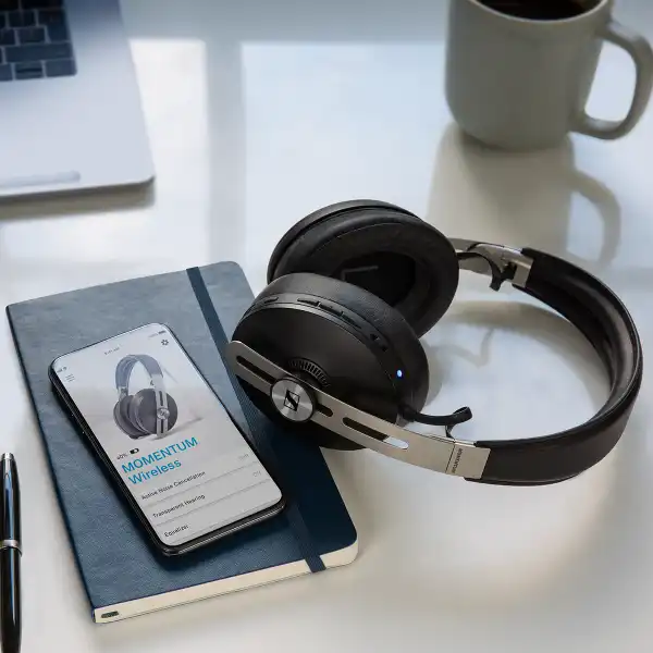 SENNHEISER MOMENTUM 3 HEADPHONES