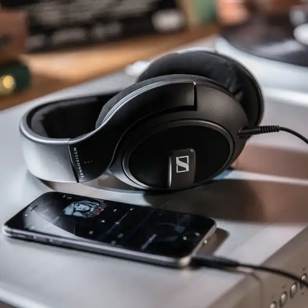 SENNHEISER HD 569 HEADPHONES BLACK