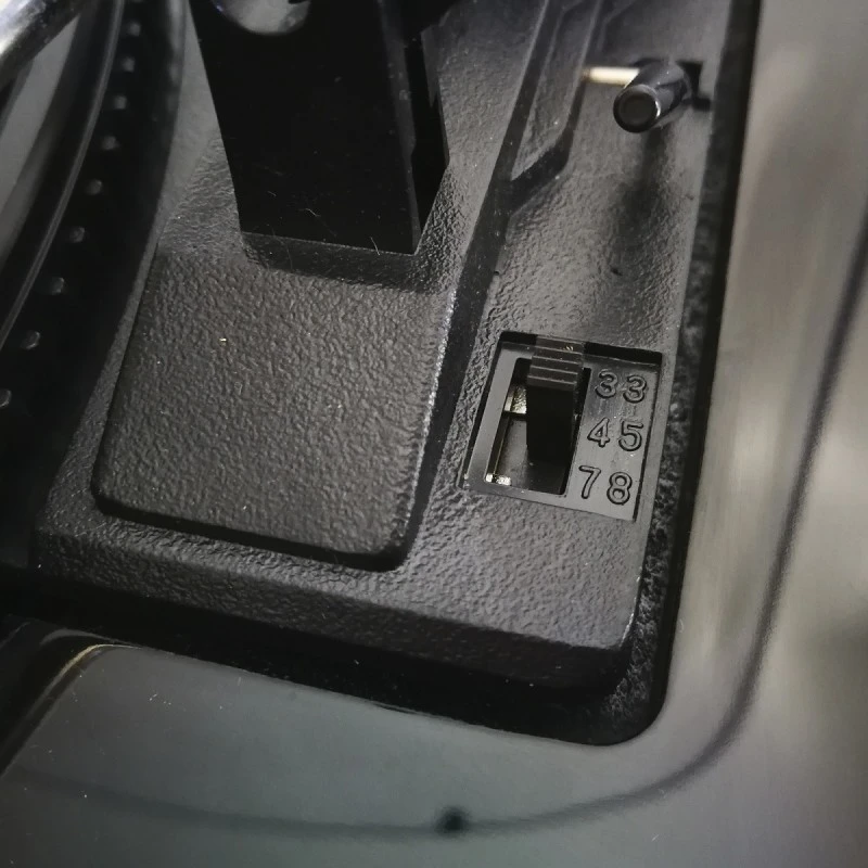 AIWA GBTUR-120BK GRAMOPHONE BLACK