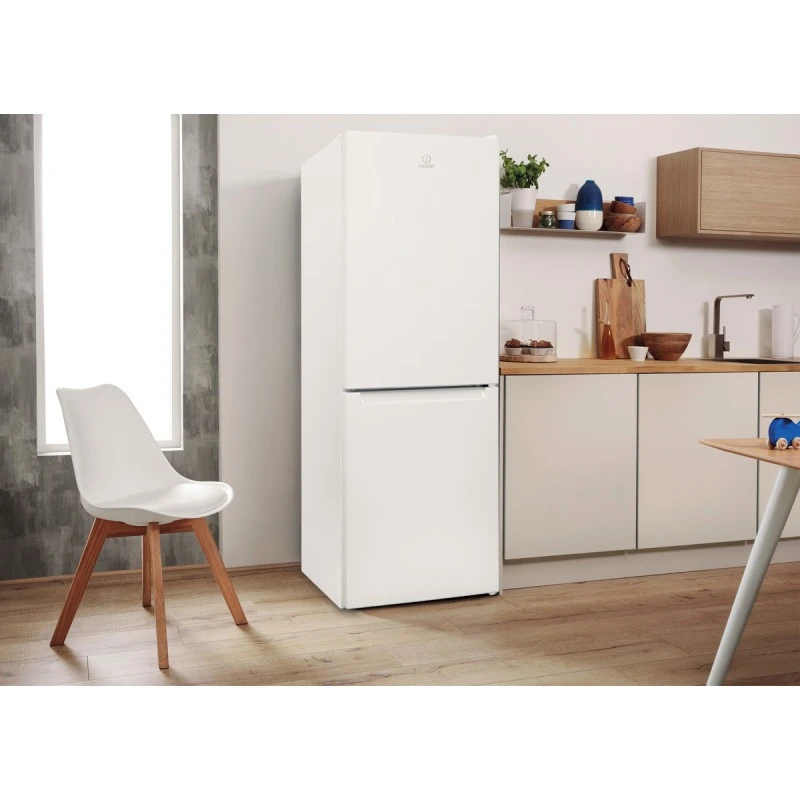 INDESIT LI7 SN1E W