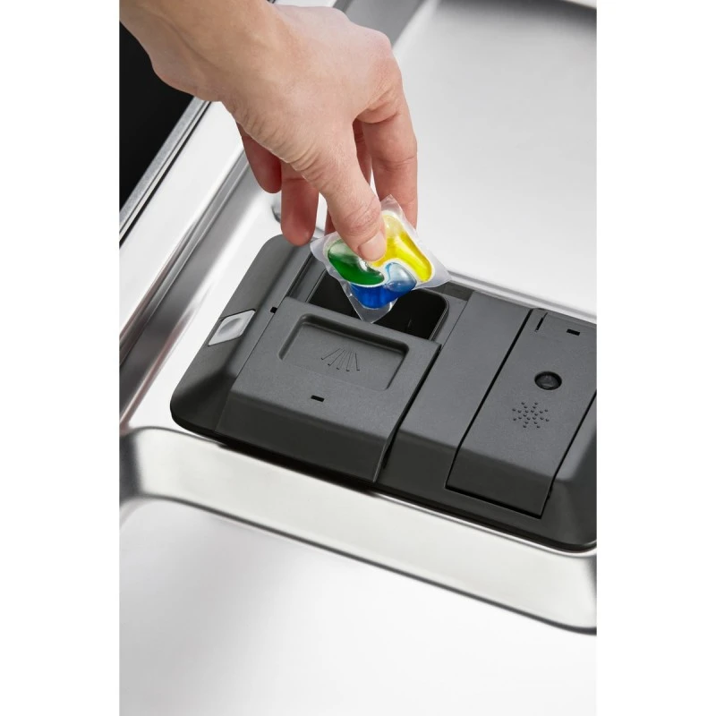 ELECTROLUX EEG63410L С АВТОМАТИЧНО ОТВАРЯНЕ НА ВРАТАТА