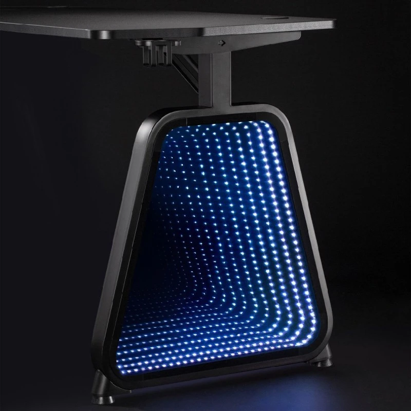 WHITE SHARK GAMING DESK MEDUSA