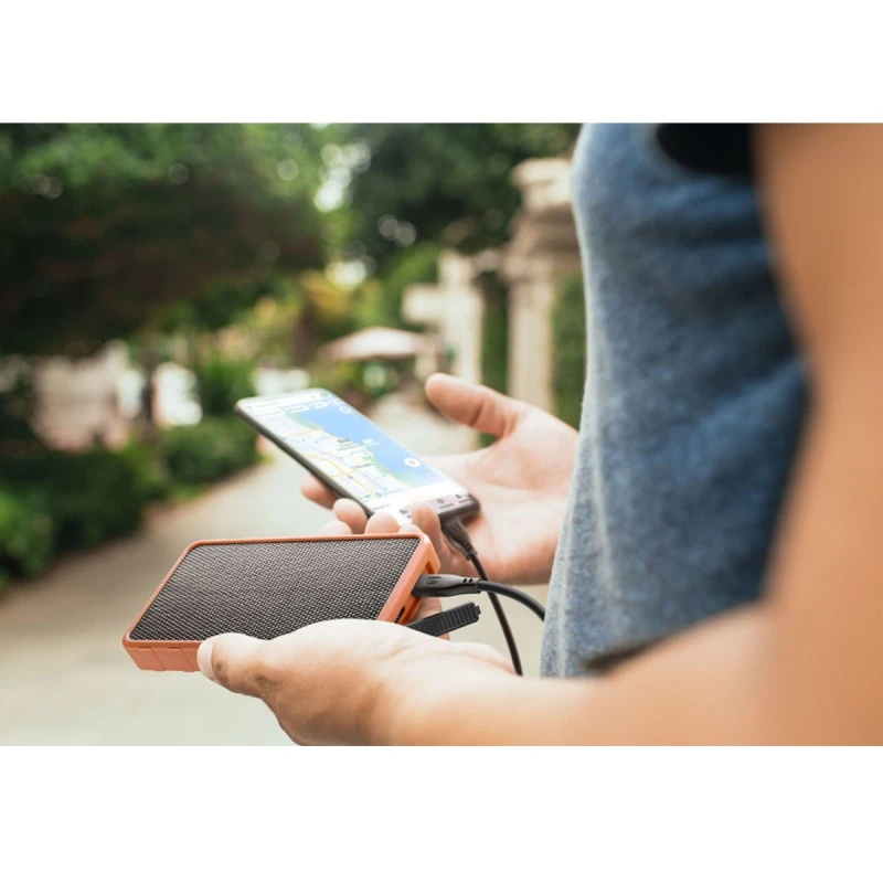 CELLULAR LINE ВЪНШНА БАТЕРИЯ СОЛАРНА 10000 MAH ОРАНЖЕВА