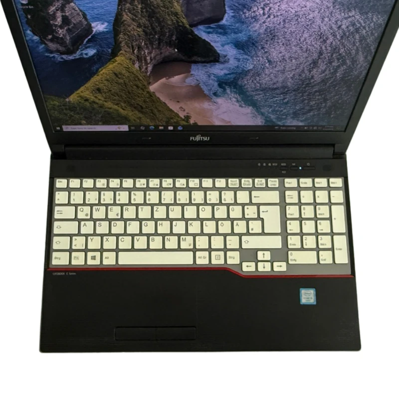 FUJITSU LIFEBOOK E556