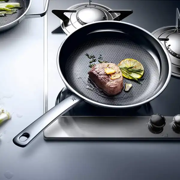 WMF 1756246411 PROFI RESIST ТИГАН 24СМ