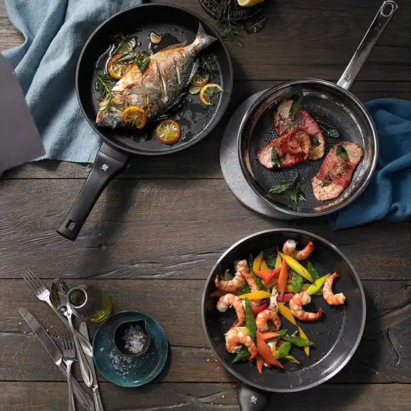 WMF 1756246411 PROFI RESIST ТИГАН 24СМ