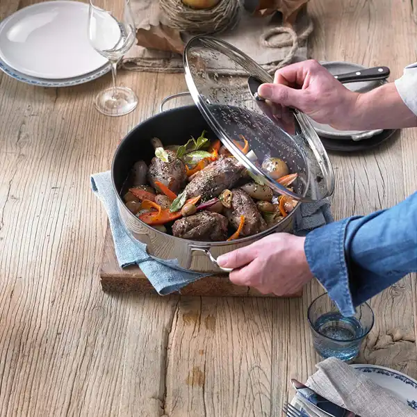 WMF 0761406380 ROASTING PANS ТАВА С КАПАК 28СМ