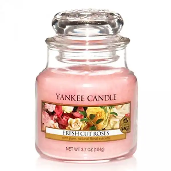 YANKEE CANDLE 1038355E АРОМАТНА СВЕЩ FRESH CUT ROSES