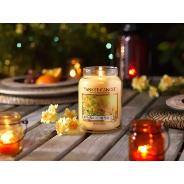 YANKEE CANDLE 1351652E АРОМАТНА СВЕЩ FLOWERS IN THE SUN