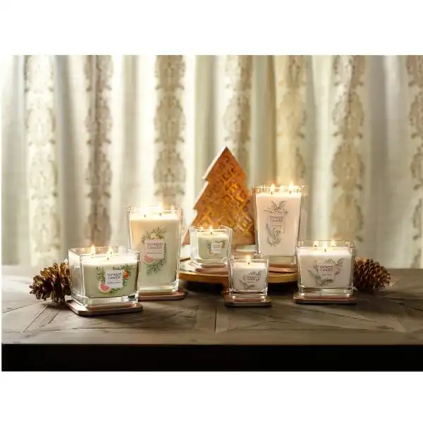 YANKEE CANDLE 1625824E АРОМАТНА СВЕЩ HOLIDAY GARLAND