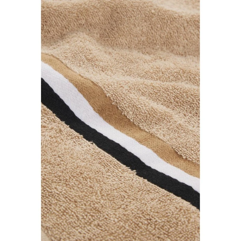 HUGO BOSS 1041249 BLINEA BEIGE BATH SHEET 90X150