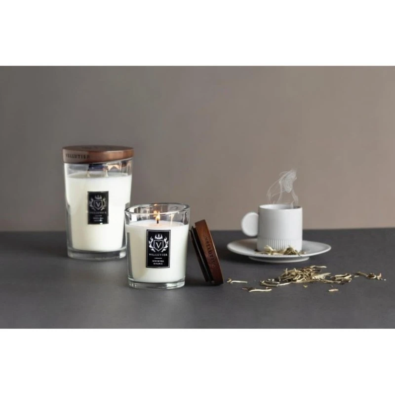 VELLUTIER V61047 ГОЛЯМА СВЕЩ WHITE TEA RITUALS