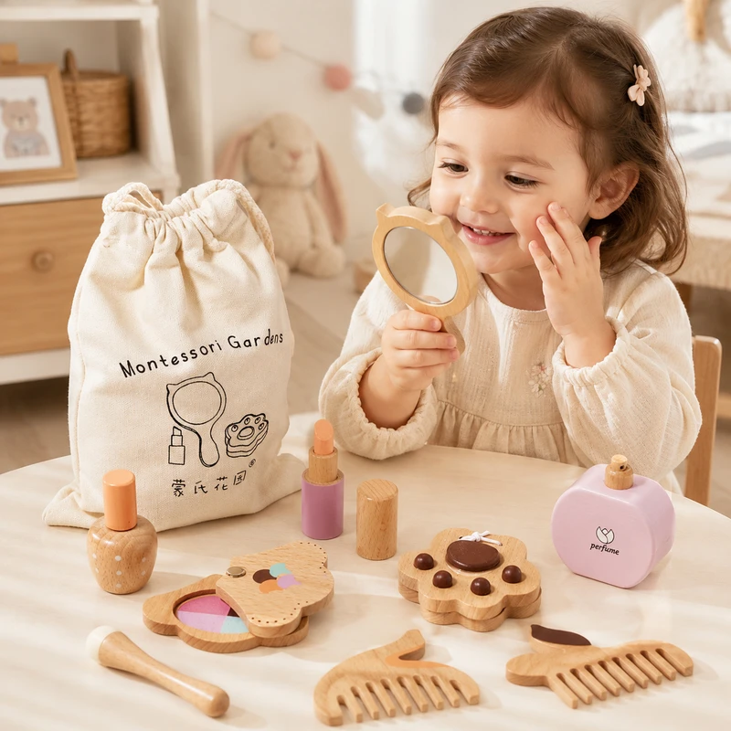Детски Дървен Козметичен Комплект GINGER HOME, Гримове за Ролева Игра, Чантичка, Монтесори