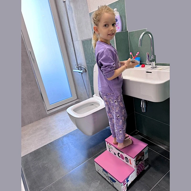 Детско Столче GINGER HOME, Дървено Стъпало на 2 Нива, Стълба за Детска Стая, Розово, SUPER GIRL