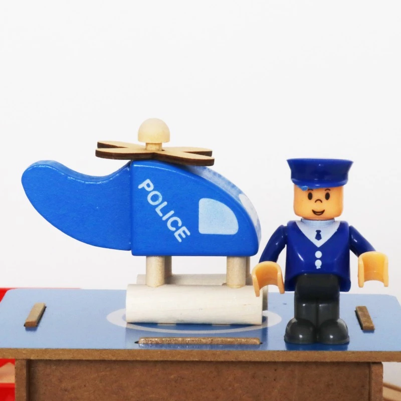 Детско Дървено Влакче - Комплект 88 части с Локомотив на Батерии