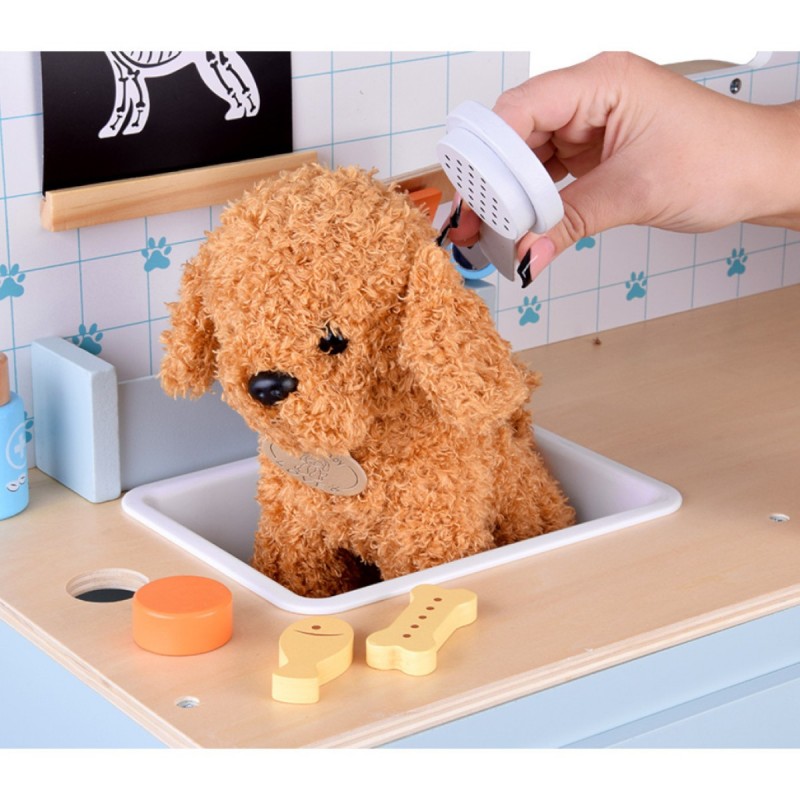 Детска Ветеринарна Клиника Играчка GINGER HOME – Дървен Ветеринарен Център с Аксесоари и Плюшено Куче, 89×57×30 см