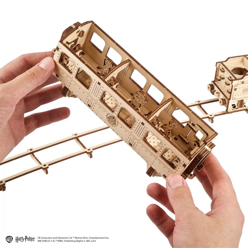 3D Пъзел Ugears Hogwarts™ Експрес - 3Д механичен модел&nbsp;