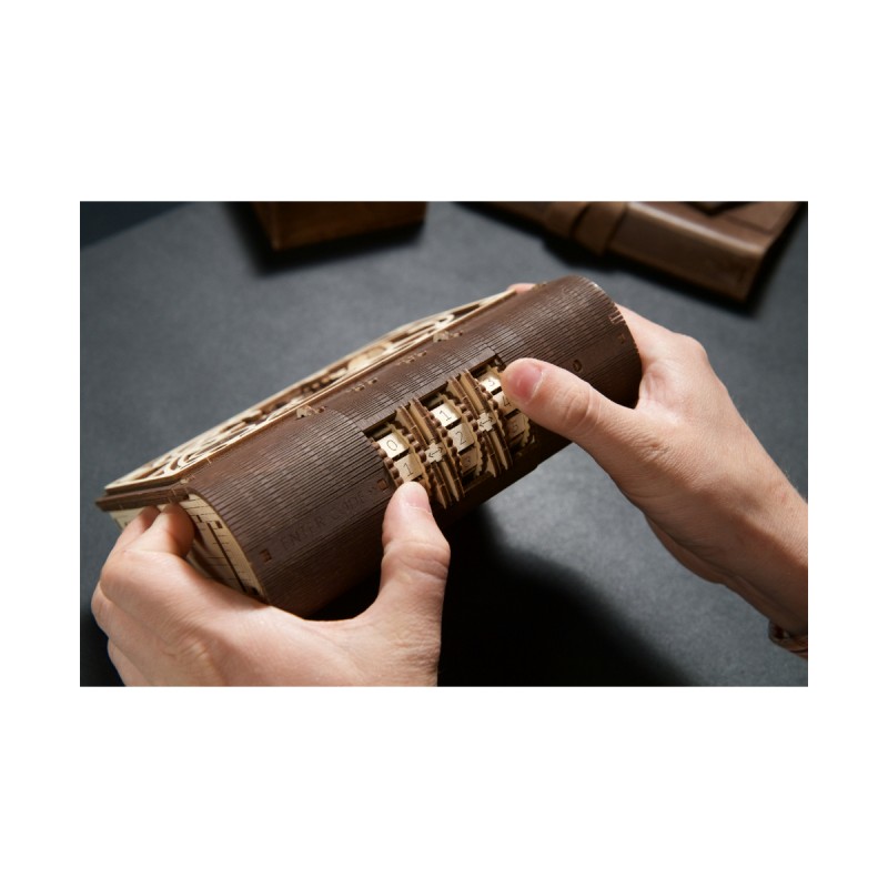 3D Пъзел Ugears Книгата на тайните--Дърво&nbsp;