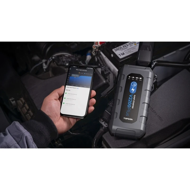 Бустер батерия за подаване на ток на автомобил модел Topdon V2200 plus