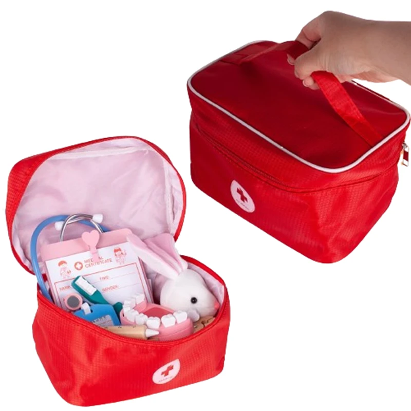 Дървен лекарски комплект в куфарче MalPlay