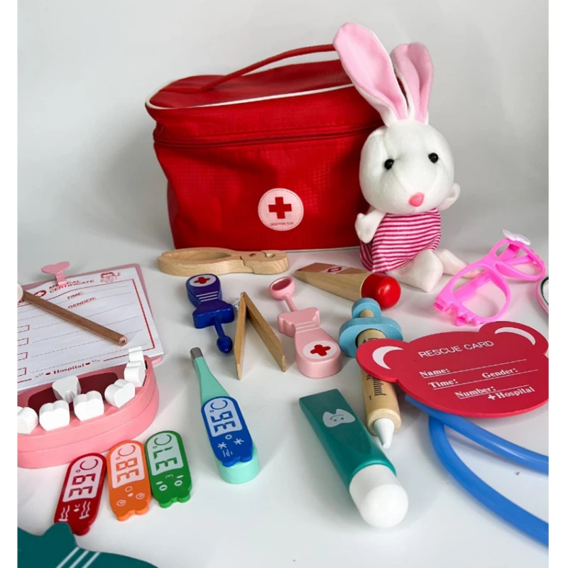 Дървен лекарски комплект в куфарче MalPlay