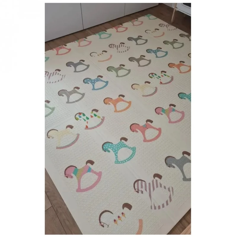 Детски килим за игра Ricokids, Конче вихрогонче, 180 х 200 х 1