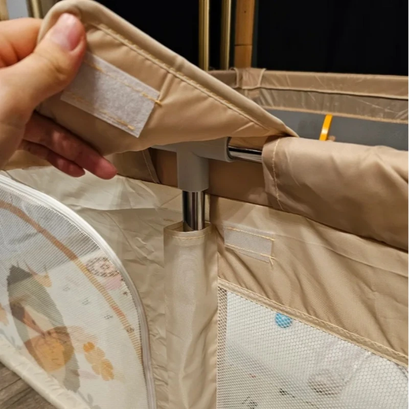 Малка Кошара За Игра Таралежче, 120 х 120 см