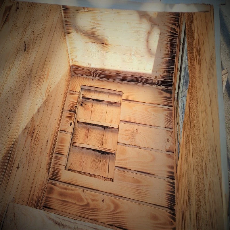 Кокошарник, От иглолистна дървесина, Опушено дърво, 100х85х105 cm