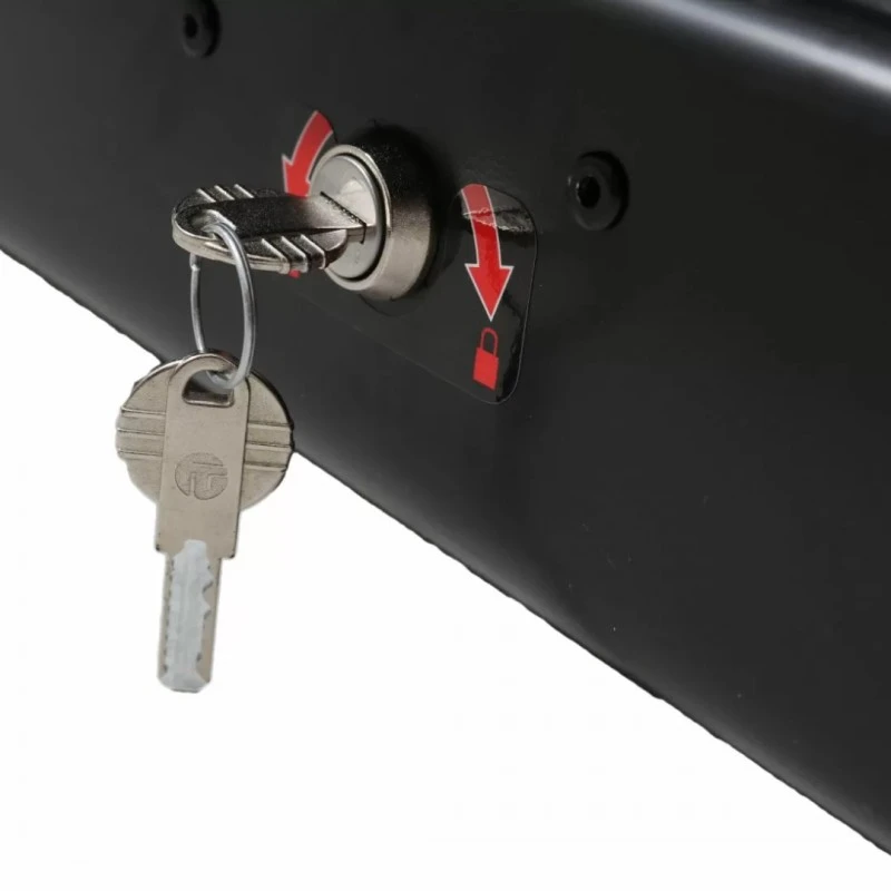 Автобокс Junior Easy 180x78x40cm с 85 mm крепежи, с ключ, 430 литра - черен гланц