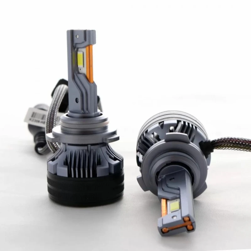 Лед крушки - Led система 9006 / HB4 Streetech модел STN1 за фарове - 170 000 Лукса, 65W - Canbus 6000K - 1700% повече светлина