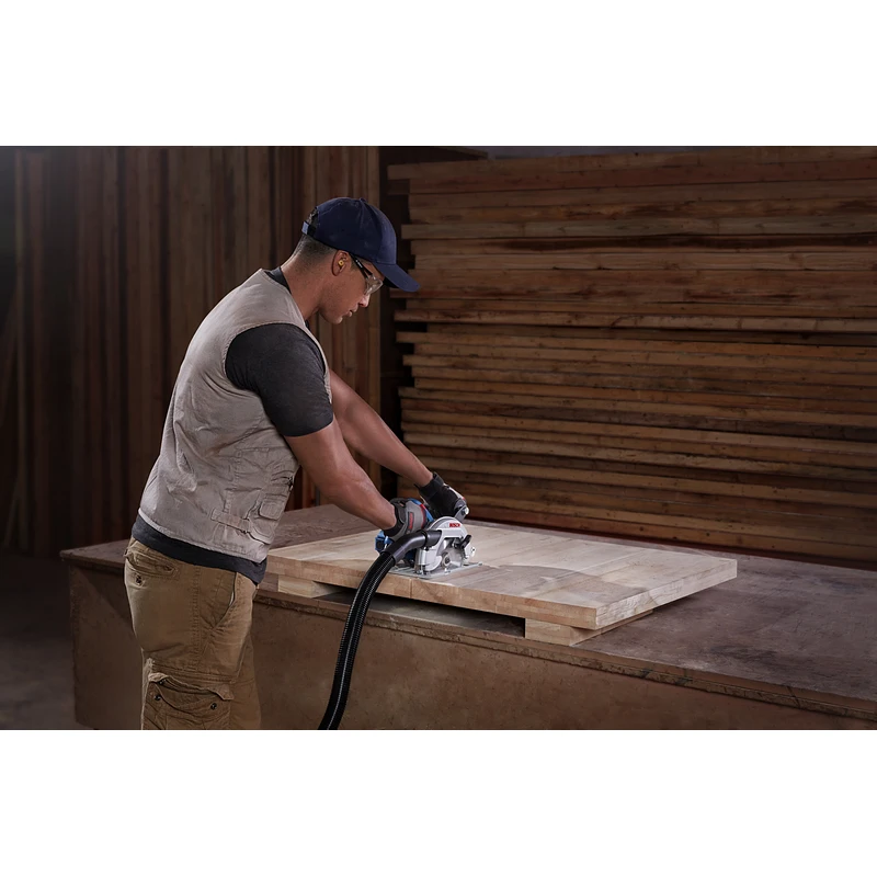 Ръчен циркуляр BOSCH GKS 600 Professional, 1200W, 165мм, 5200 min-1