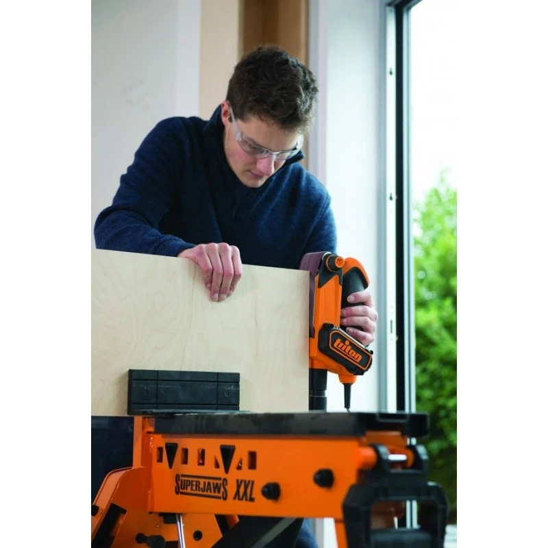 Мини лентов шлайф TRITON TCMBS, 64 Мм, 450 W
