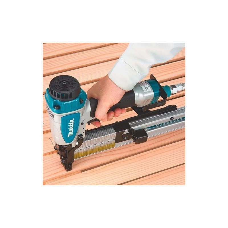 MAKITA AT2550A Пневматичен такер 25-50 мм