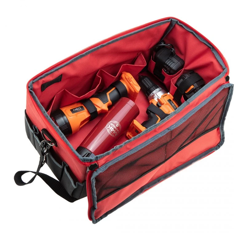 Комплект акумулаторни инструменти NEO Garage 04-600-M4K