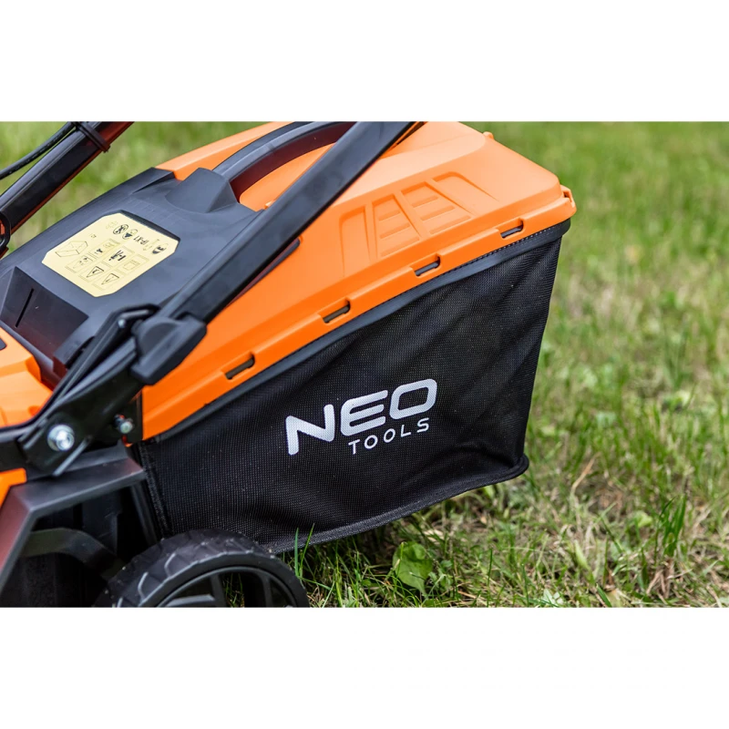 Акумулаторна косачка безчетков двигател 04-610 NEO