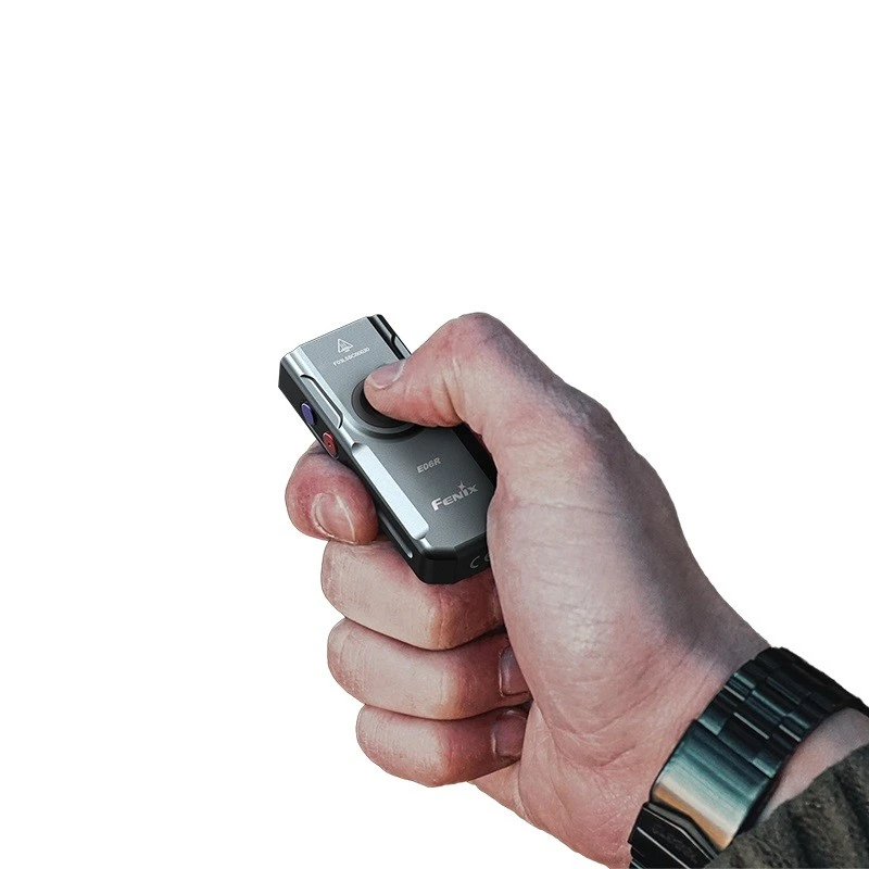 Фенер Fenix E06R за ключодържател - сив