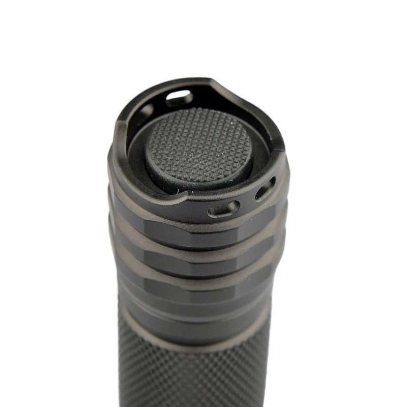 Фенер Dulotec Convoy C8+MAX, до 2200 лумена до 1100 метра, SFT25R диод с батерия и зарядно