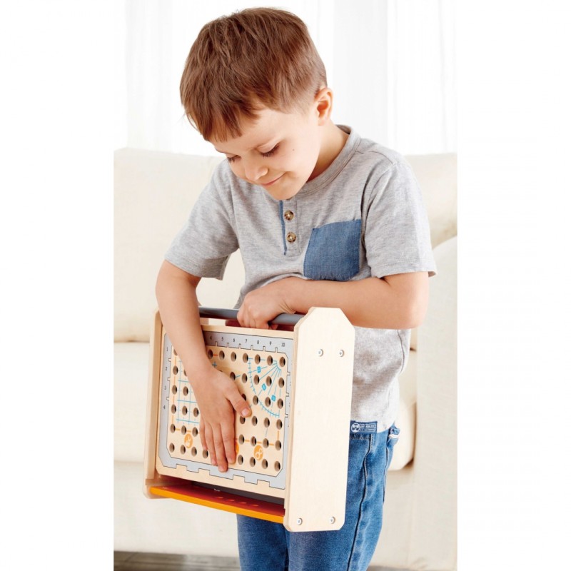 Игрален комплект, Hape, Дървена кутия с инструменти, Млад изобретател, 32 части