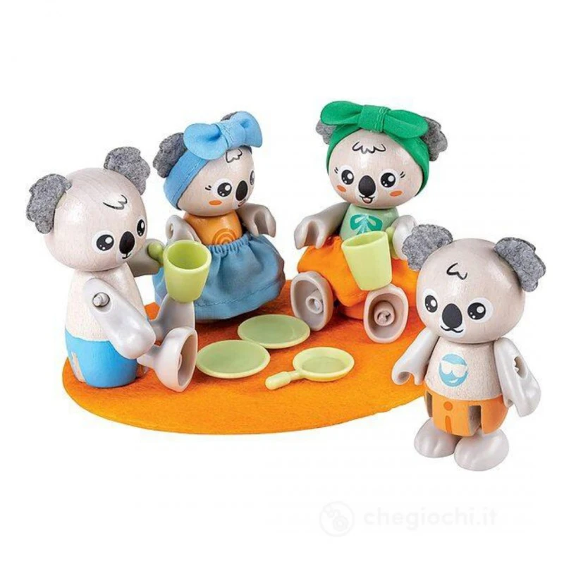 Комплект дървени фигури, Hape, Семейство коали, 10 части