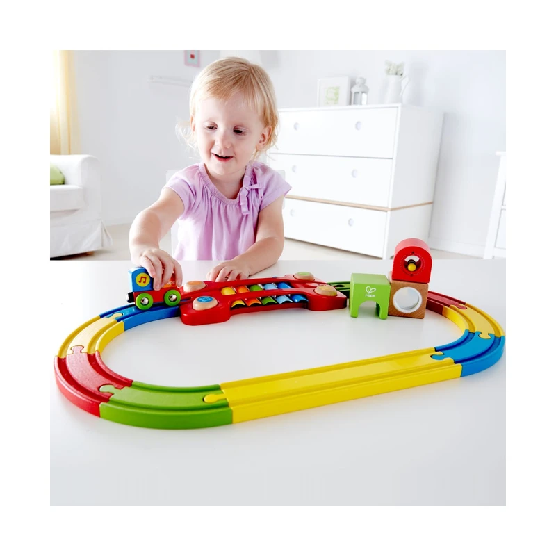 Дървен железопътен комплект, Hape, Сензорна железница, 14 части
