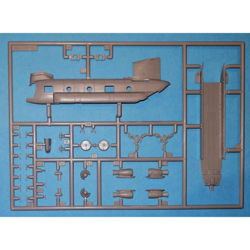 Сглобяем модел, Revell, Хеликоптер Boeing CH-47D Chinook, 104 части