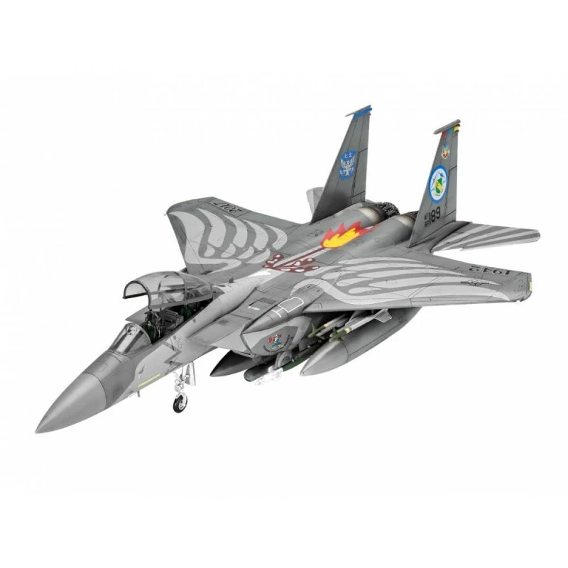 Сглобяем модел, Revell, Самолет McDonnell-Douglas F-15E Strike Eagle