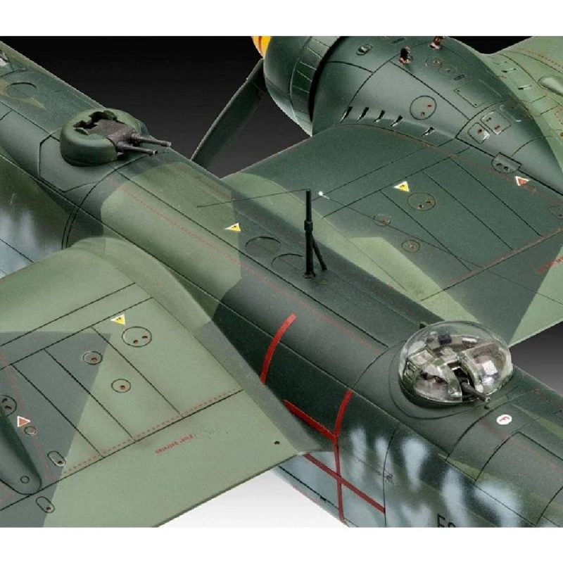 Германски тежък бомбардировач от  Втората световна война Heinkel He 177A-5 